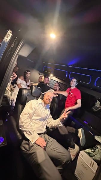 ALD Limo at SRQ Airport photo 5