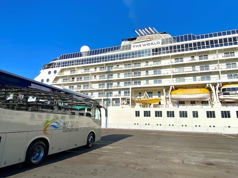 Bay Tours And Charters