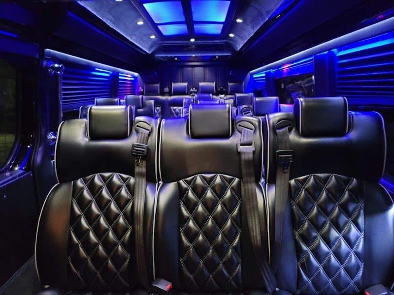 Chi Town Black Cars photo 5