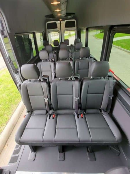 D2M Luxury Transportation photo 4