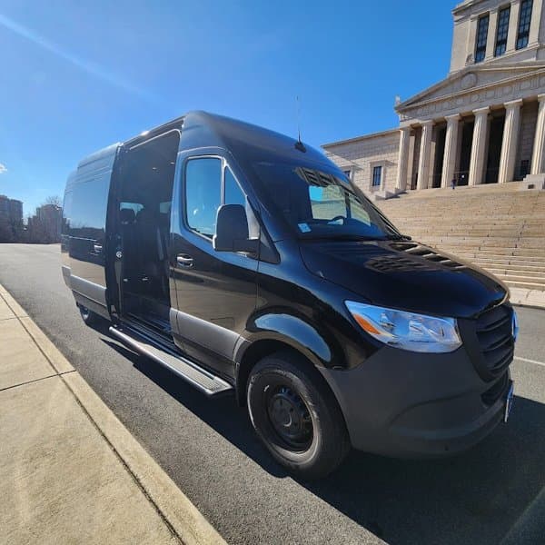 DC Lux Transportation photo 2