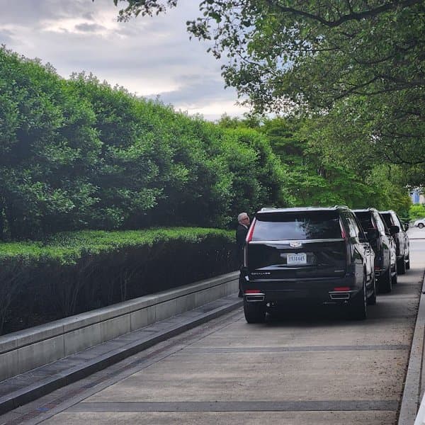 DC Lux Transportation photo 6