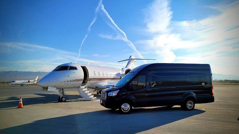 Desert Luxe Transportation photo 2