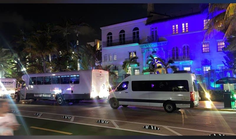 E Class Luxury photo 5