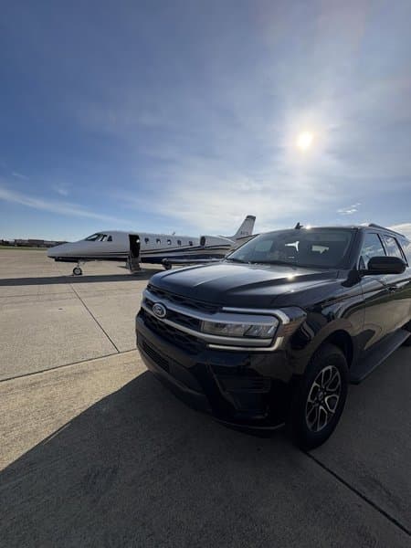 Indy Luxe Limousines photo 2