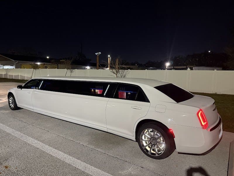 J.L. Jones Limousines LLC - Clearwater FL photo 2