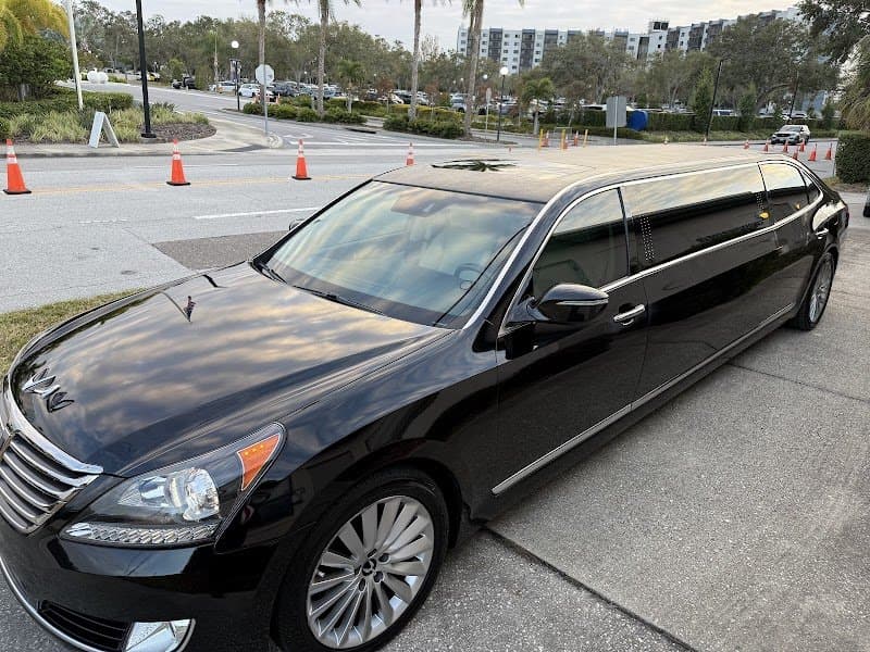 J.L. Jones Limousines LLC - Clearwater FL photo 4