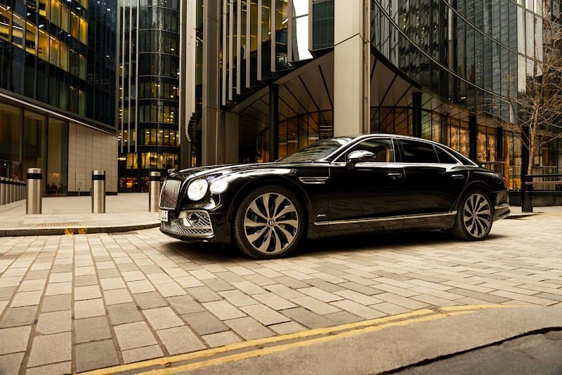 London Luxury Chauffeuring photo 2