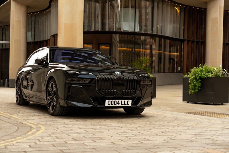 London Luxury Chauffeuring photo 4