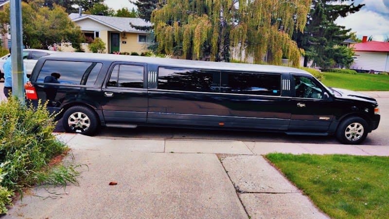 Paramount Limousine Services Ltd. photo 2