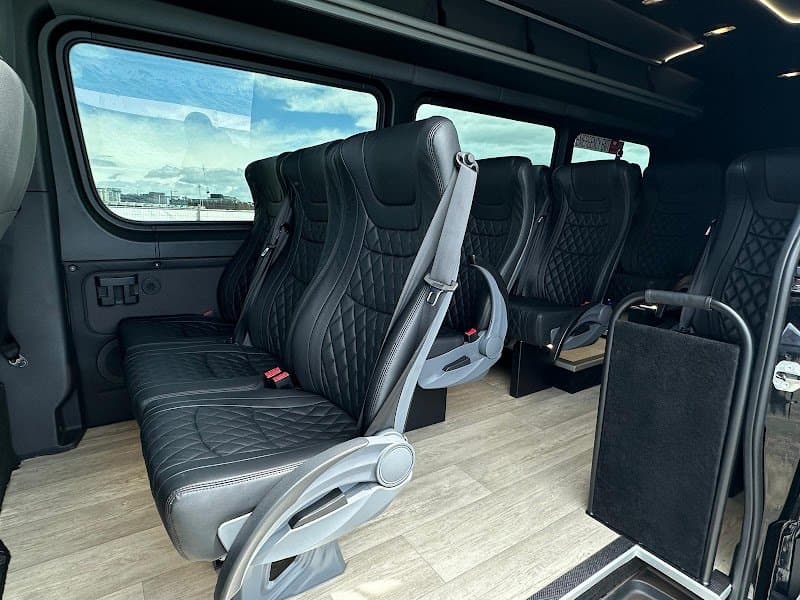 Platinum Chauffeur Drive photo 3