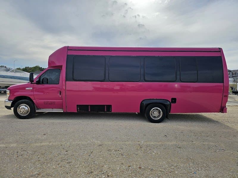 Red Star Luxury Transportation photo 4