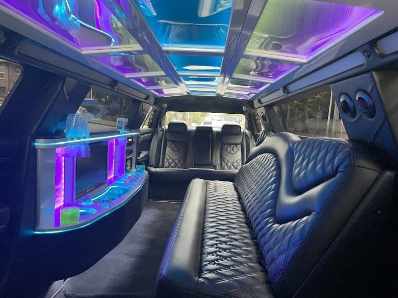 Sabra Limo Service Seattle photo 4