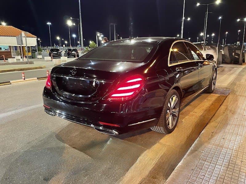 Seattle Town Car photo 4