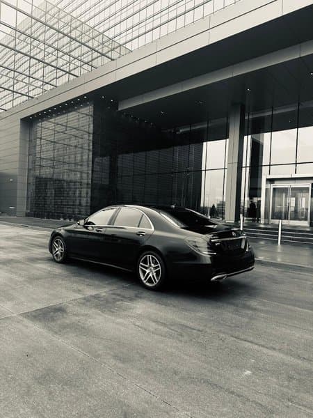 ZHS Limousine Naperville photo 6