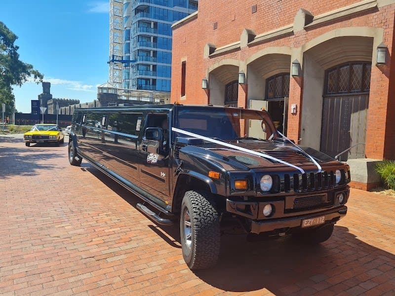 1800 Limo City photo 2