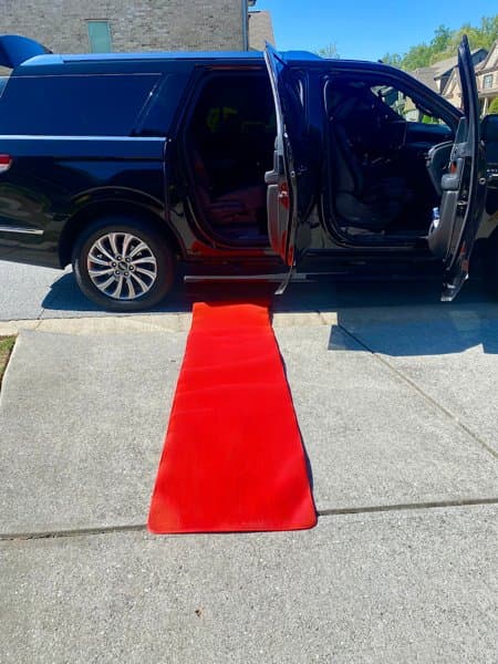 Bichon Black Label Luxury Car & Transport Service photo 6