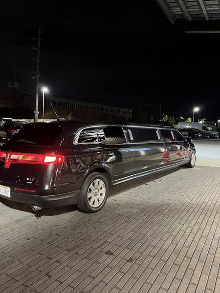 Black Car Services (BCS)- Chicago Ohare Executive Limo Services photo 3