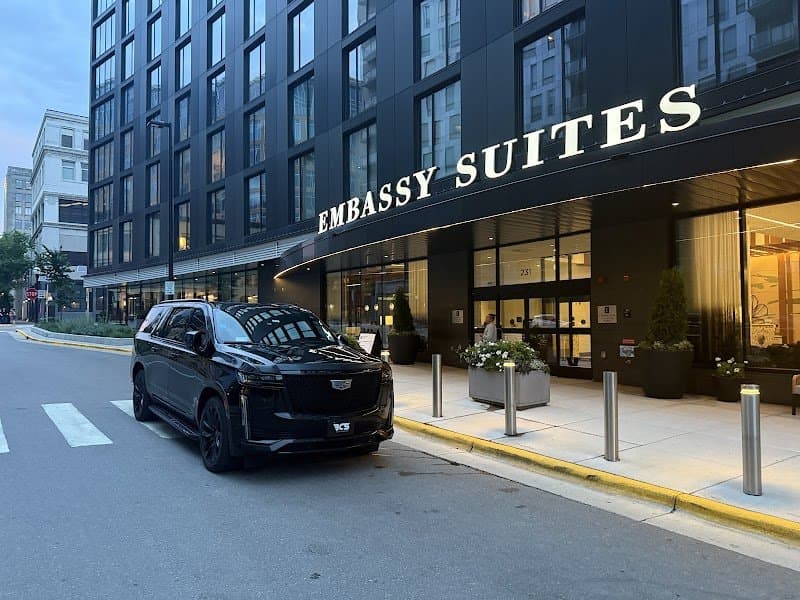 Black Car Services (BCS)- Chicago Ohare Executive Limo Services photo 4