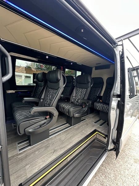 Bristol Executive Cars & Chauffeur Hire photo 5