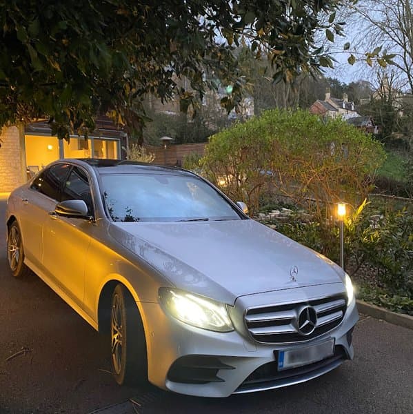 Bristol Executive Cars & Chauffeur Hire photo 6