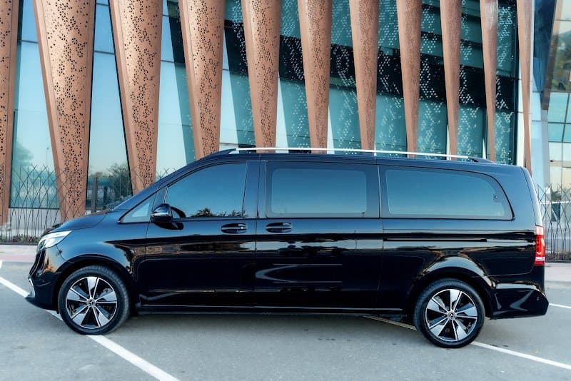 CABIOLIMO LIMOUSINE | Chauffeur Service | Airport Transfers | Dubai photo 6