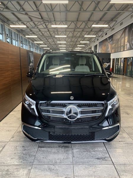 Chauffeur Services - London Luxury Travel LTD photo 4