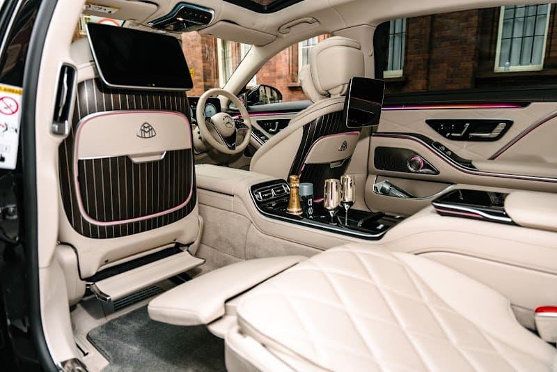 Chauffeur Services - London Luxury Travel LTD photo 6