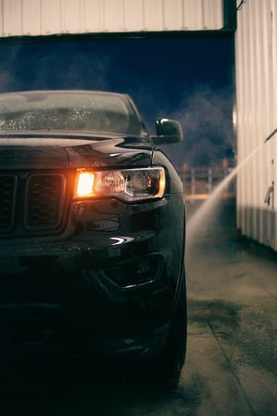 Go Metro Taxi & Limo - Detroit Airport Cars & Executive Ride Service