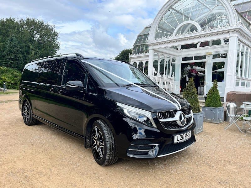 HHS Luxury ~ Executive & Corporate Chauffeurs photo 2