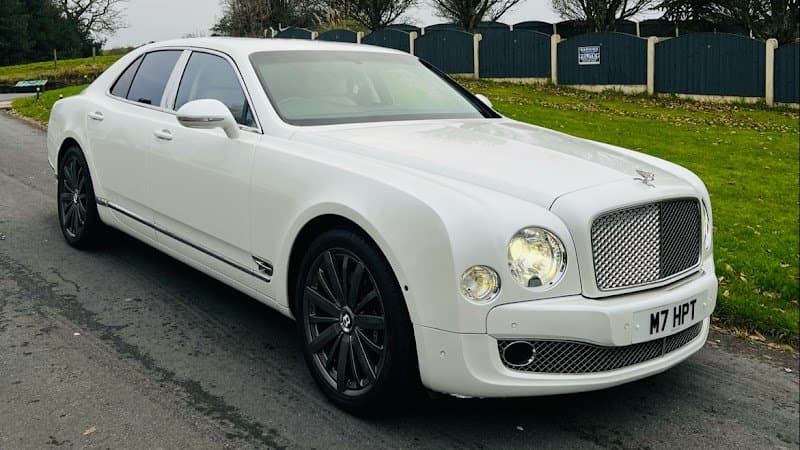 Hyde Platinum Travels - Wedding Car Hire, Manchester, Oldham, Bradford, Leeds, Liverpool, Cheshire & Nationwide