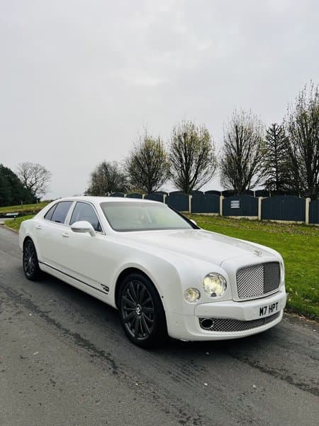 Hyde Platinum Travels - Wedding Car Hire, Manchester, Oldham, Bradford, Leeds, Liverpool, Cheshire & Nationwide photo 4