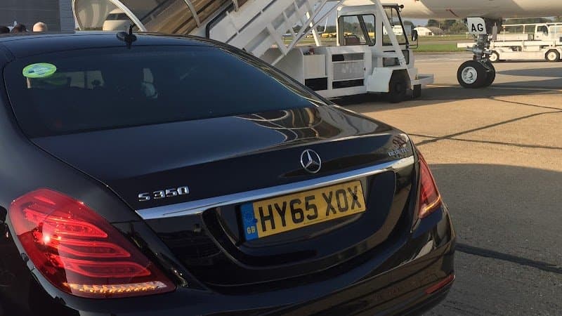 London prestige Chauffeurs, Luxury chauffeur Service, Chauffeur airport transfers تأجير سيارات مع سائق photo 3