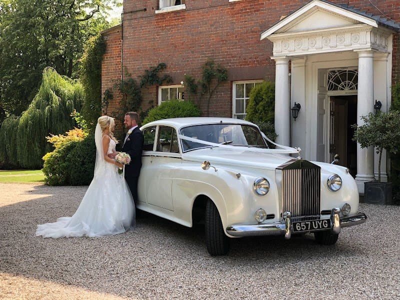 Lux Wedding Car Hire photo 3