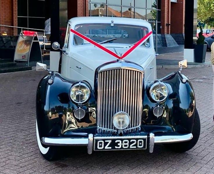 Lux Wedding Car Hire photo 4