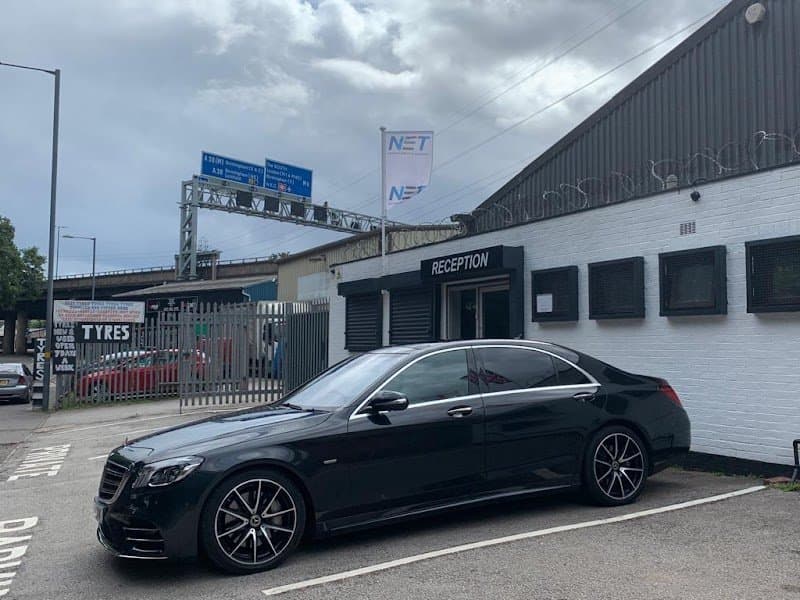 National Executive Transfers - Executive Chauffeur Car Service Birmingham photo 4