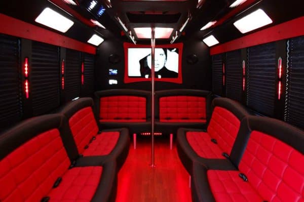 New Star Transportation - Houston Limousine Service photo 3