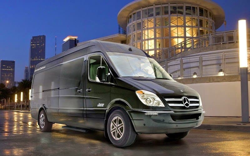 New Star Transportation - Houston Limousine Service photo 4