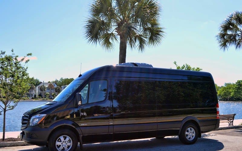 Party Bus Charleston SC - Limousine Services photo 4