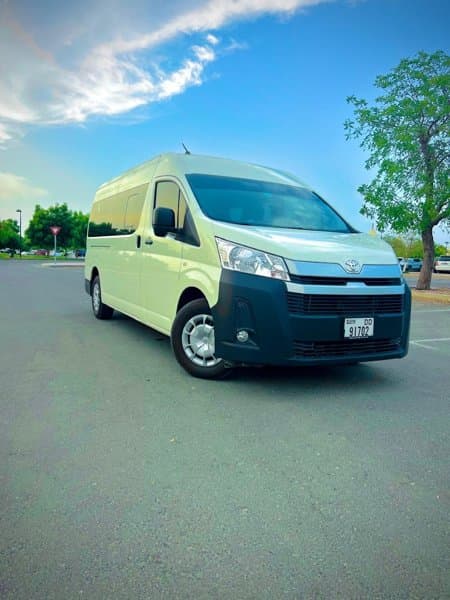 Royal Falcon Limousine Passengers Transportation L.L.C photo 2