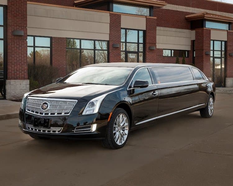 Satisfaction Limousines and Luxury Party Buses photo 2