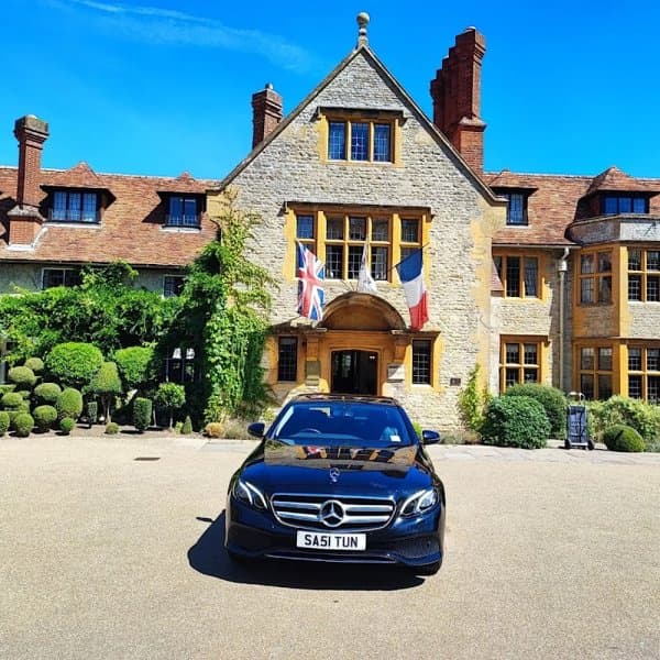 Top Chauffeur | Airport Transfers & Executive Car Hire photo 4