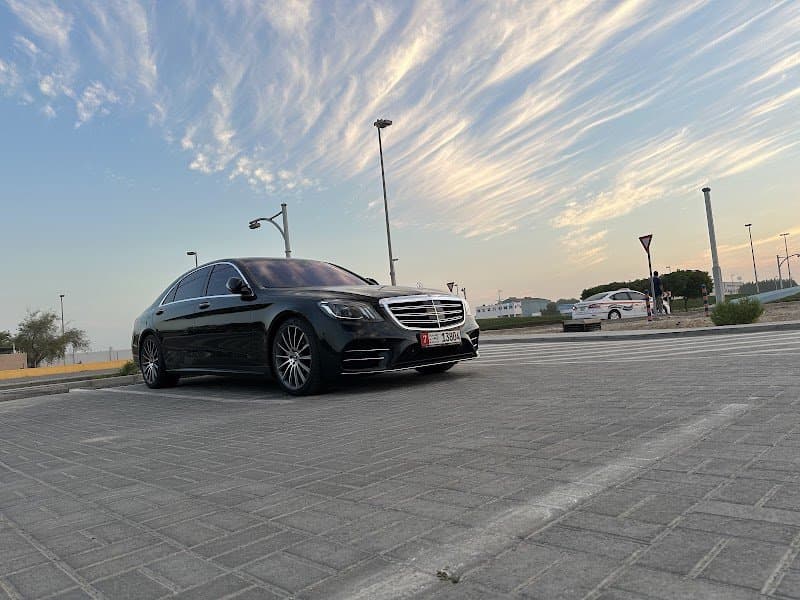 Top Class Limo Transportation Via Luxirious Cars photo 3