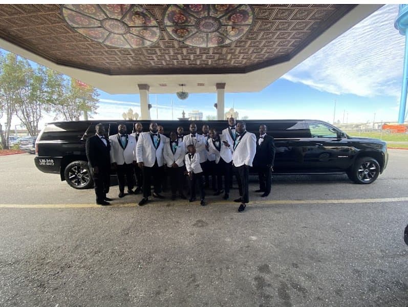 Tracey Nicoll'S Limousine & Hummer Rentals In New Orleans photo 4