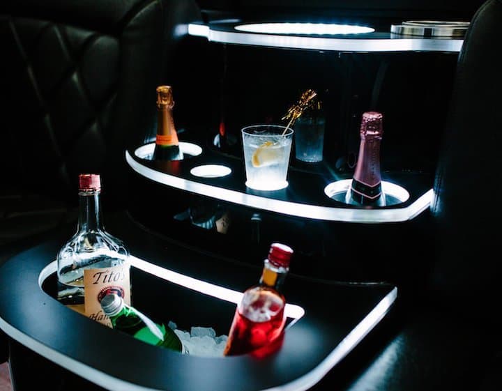 Tracey Nicoll'S Limousine & Hummer Rentals In New Orleans photo 6