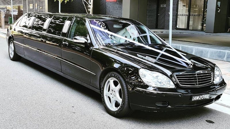 Amore Limousines