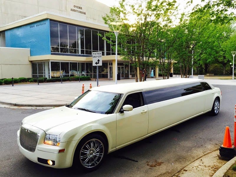 Avenue Chauffeured Transportation photo 2