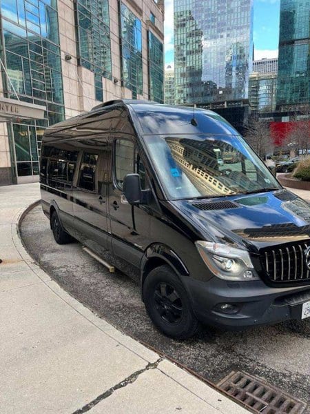 Chi Town Black Cars photo 4