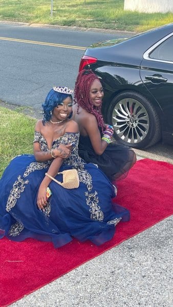 Couples Limousines photo 3