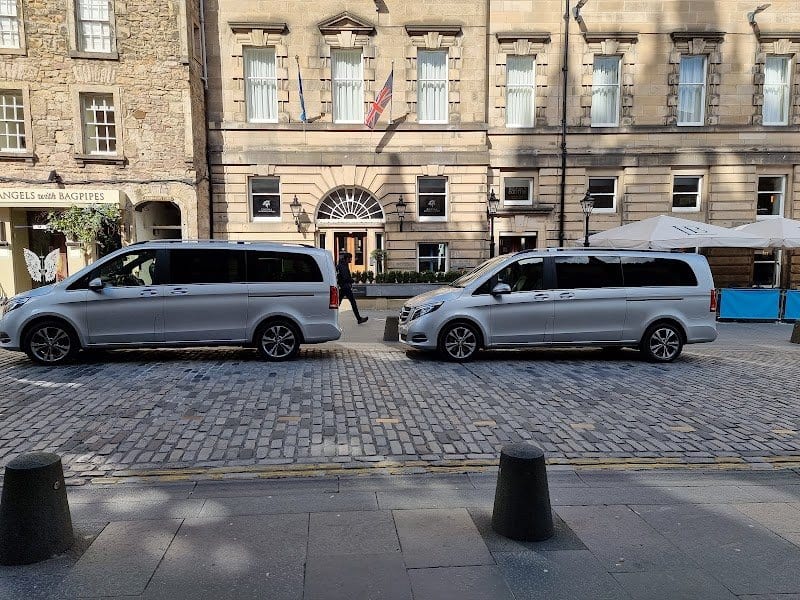 Edi Chauffeurs photo 5